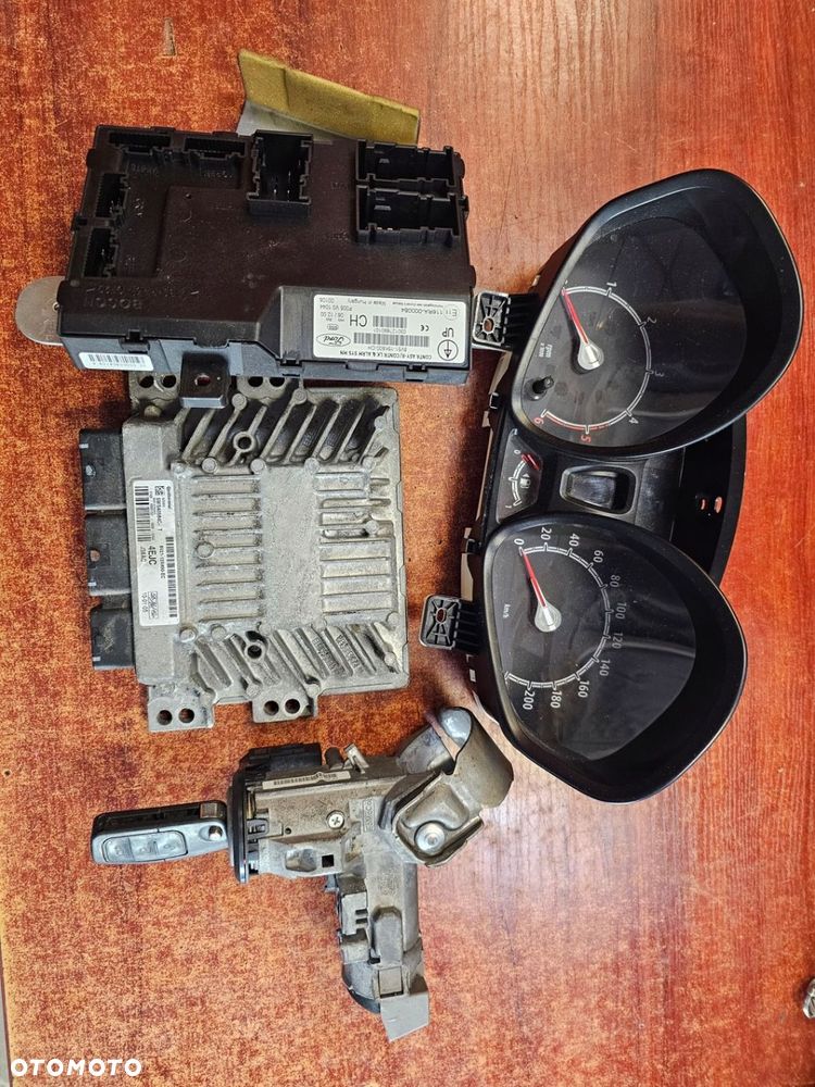 ZESTAW STARTOWY IMMO ZEGARY KOMPUTER FORD FIESTA MK7 EU 1.4TDCI HDI - 1