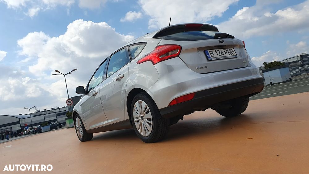 Ford Focus 1.0 EcoBoost Trend Edition - 24