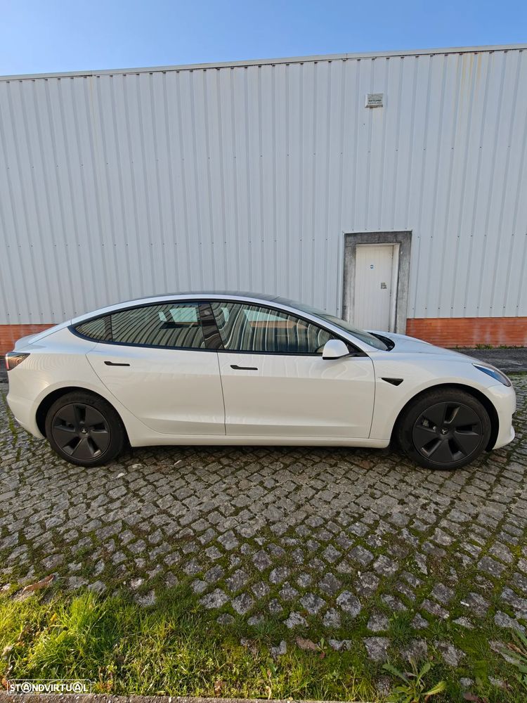 Tesla Model 3 Standard Range Plus RWD - 4