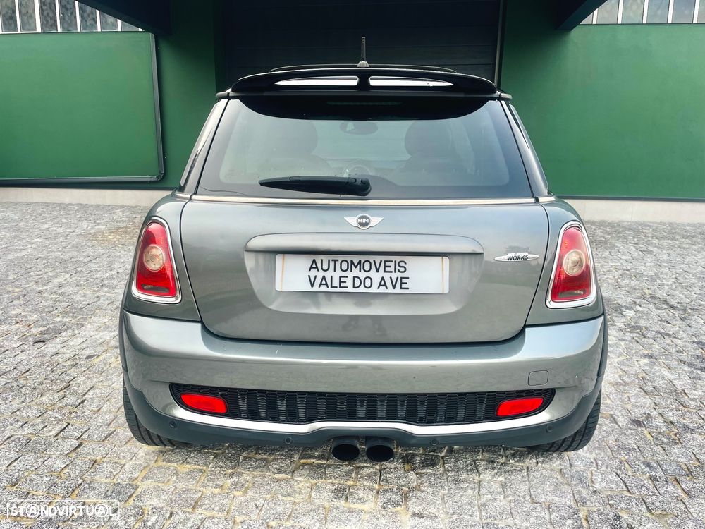 MINI Coupé John Cooper Works - 4