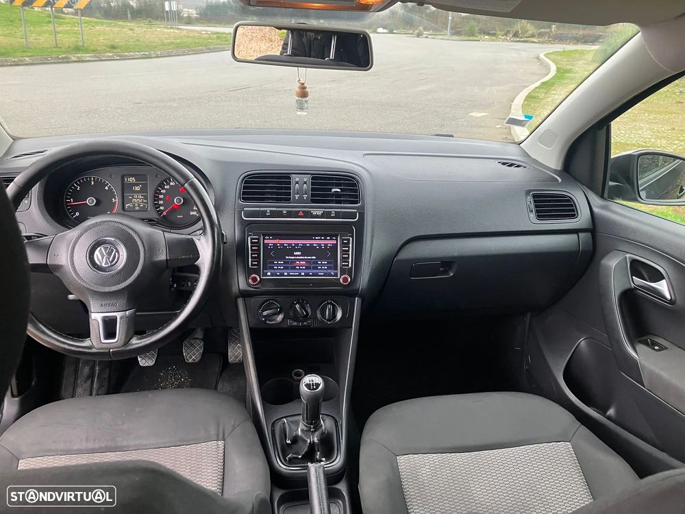 VW Polo 1.6 TDI Confortline BlueMotion - 6