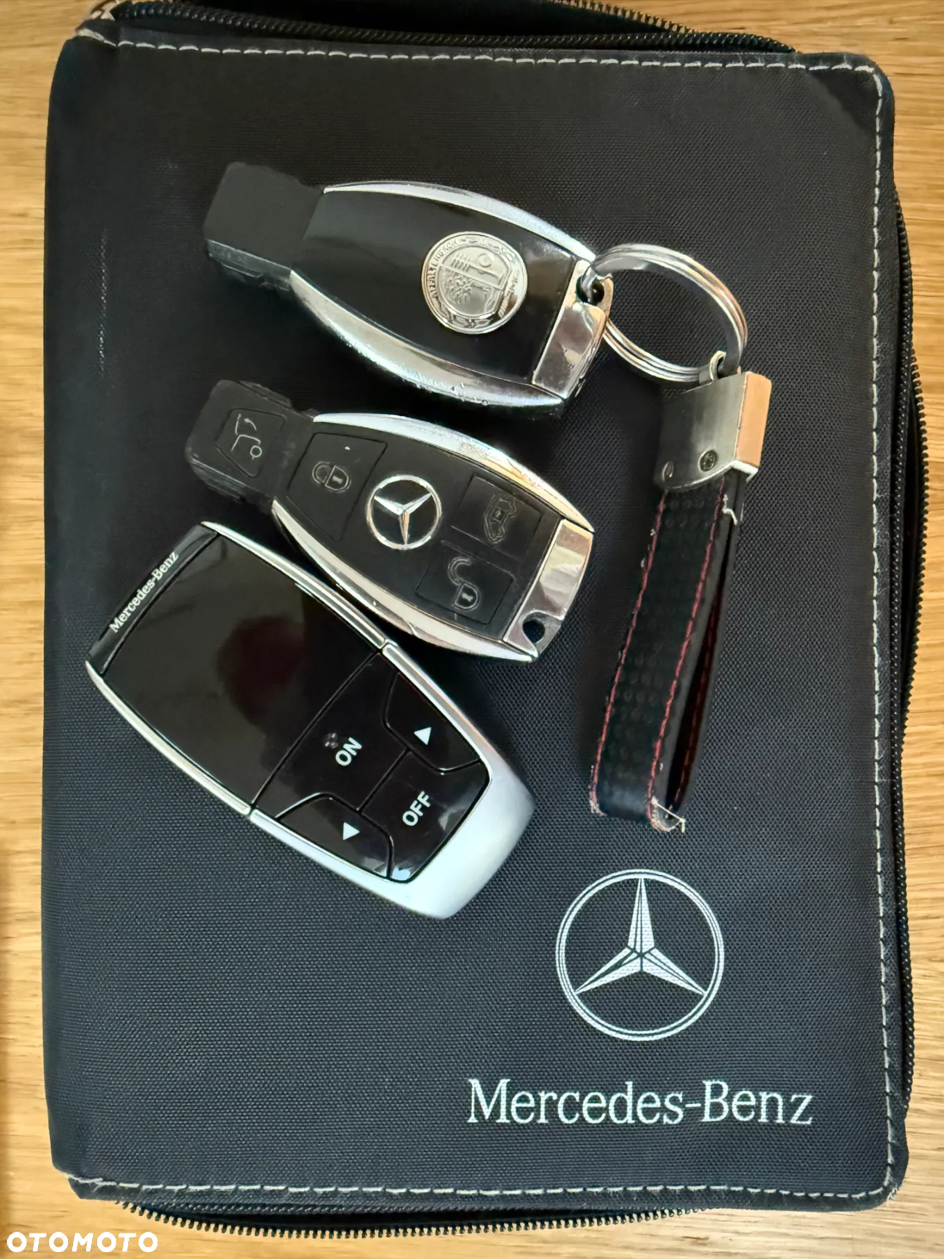 Mercedes-Benz Klasa V 250 BlueTEC lang 7G-TRONIC Edition 1 - 27