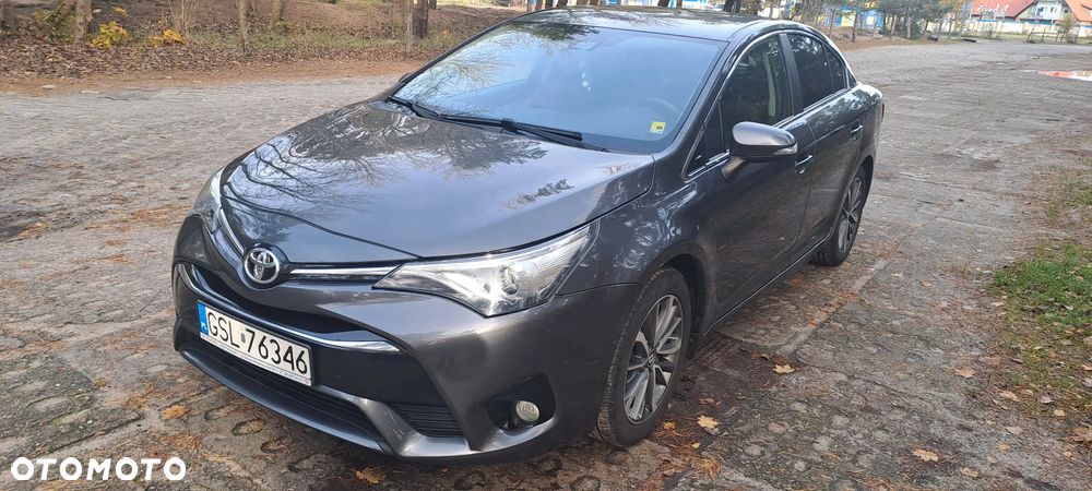 Toyota Avensis 2.0 D-4D Premium - 1