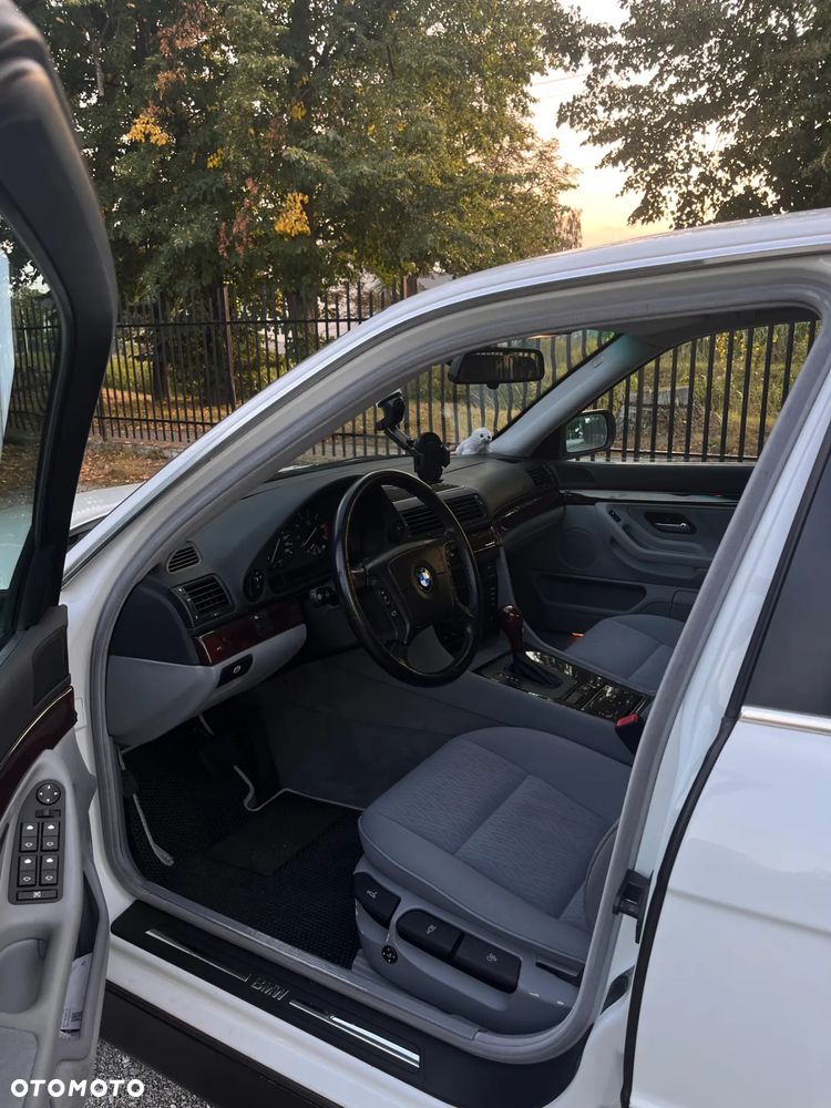 BMW Seria 7 735i L - 20