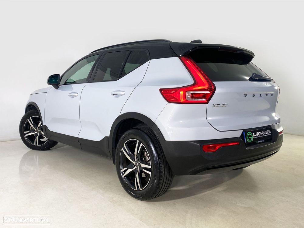 Volvo XC 40 1.5 T3 R-Design Geartronic - 5