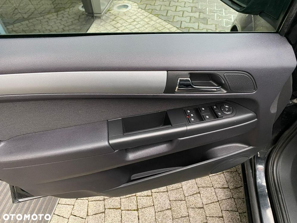 Opel Zafira - 14