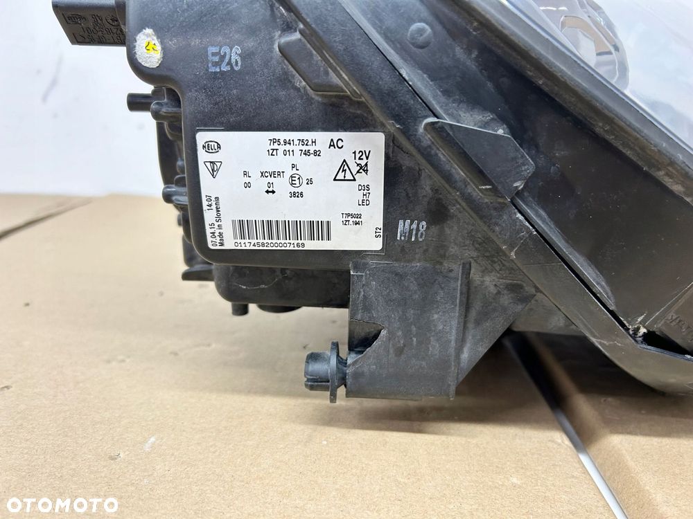 porsche cayenne 7p lift lampa przód prawa - 10