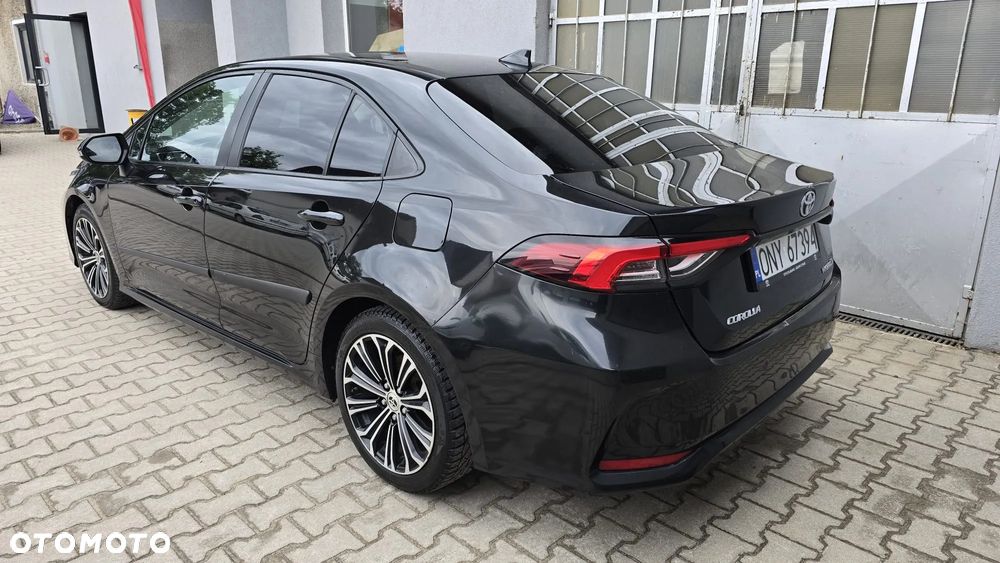 Toyota Corolla - 3
