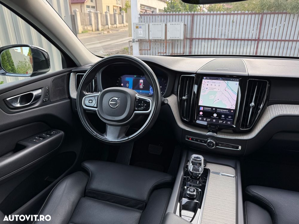Volvo XC 60 B4 MHEV AT8 AWD Inscription - 30