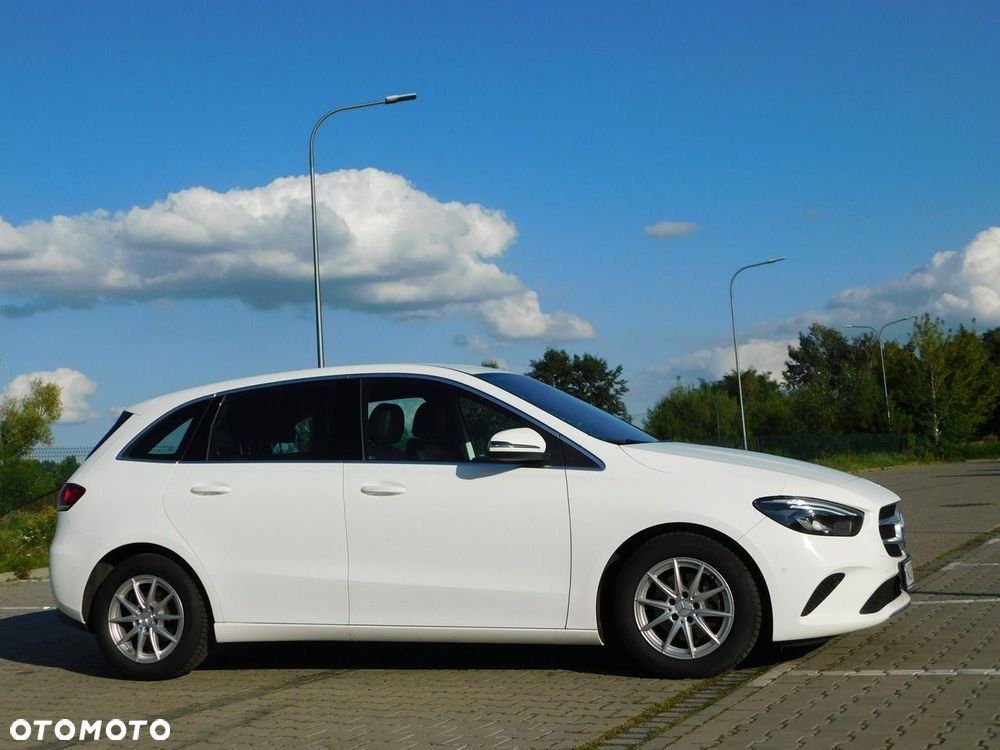 Mercedes-Benz Klasa B 180 d 7G-DCT Progressive - 4