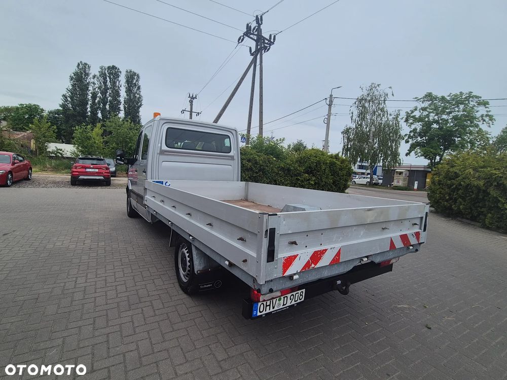 Volkswagen CRAFTER - 9