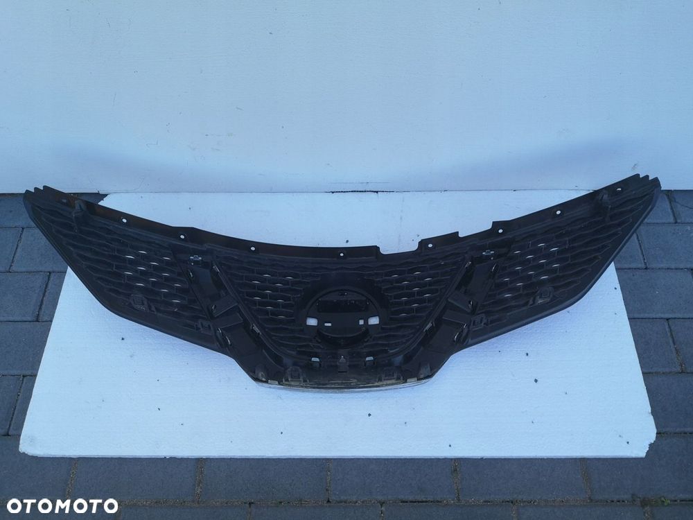 Grill Nissan Qashqai 2 - 4