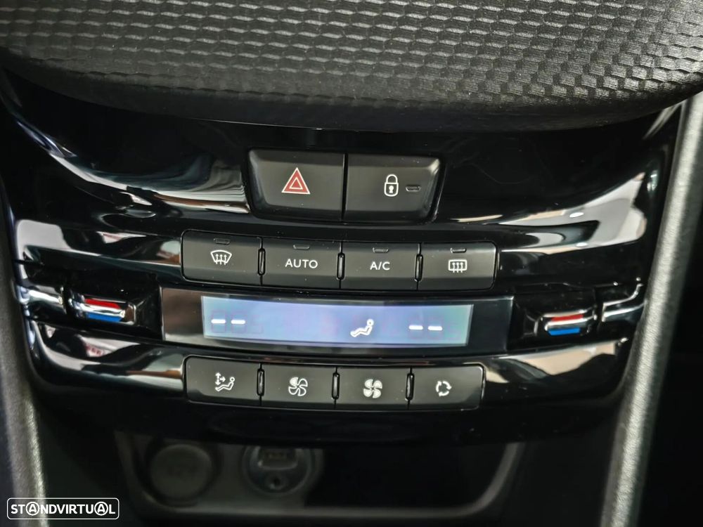 Peugeot 208 1.6 BlueHDi Active - 10