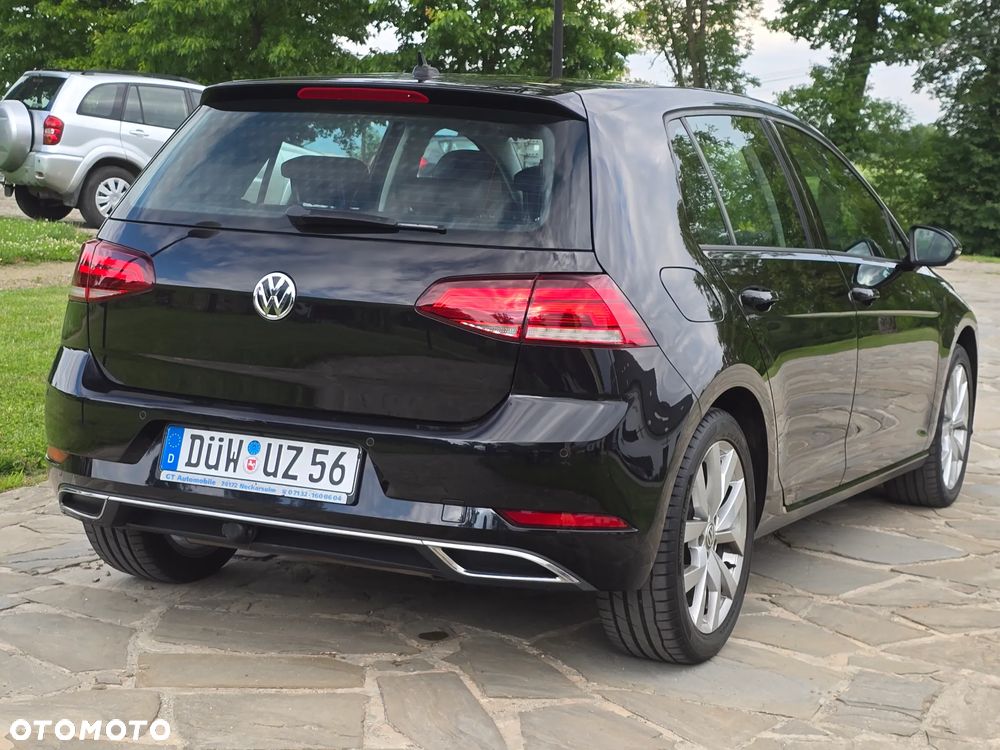 Volkswagen Golf 2.0 TDI SCR DSG Highline - 10