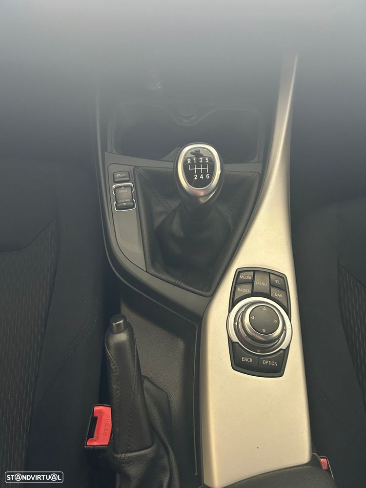 BMW 116 - 16