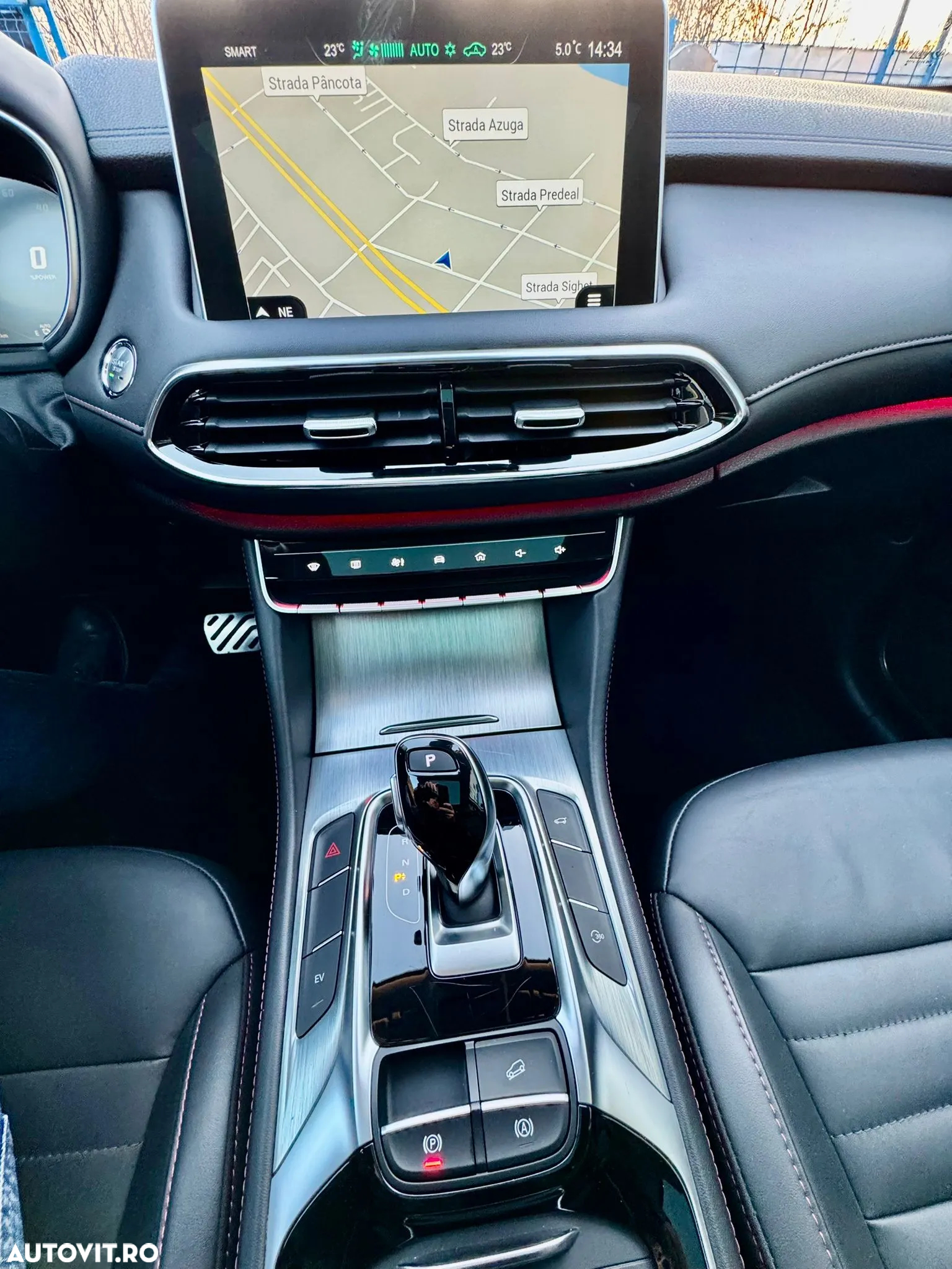 MG EHS 1.5T-GDI PHEV Luxury - 20