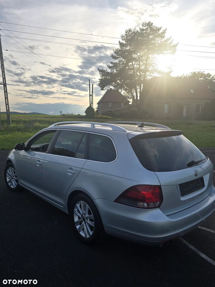 Volkswagen Golf 2.0 TDI DPF Style - 5