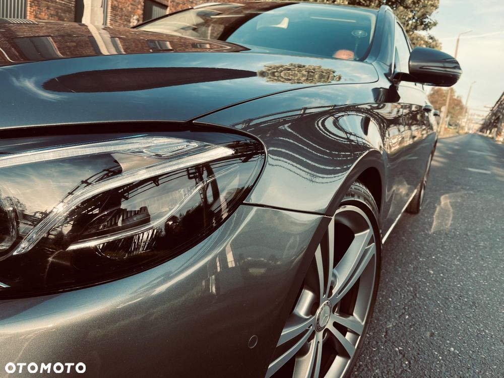 Mercedes-Benz Klasa E 220 d Business Edition 9G-TRONIC - 37