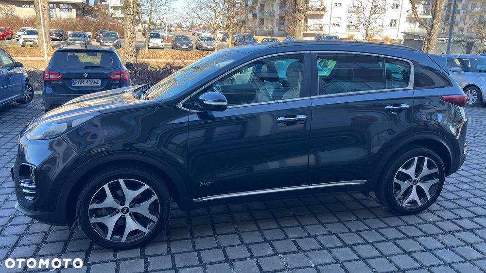 Kia Sportage 2.0 CRDI 4WD Automatik Dream-Team Edition - 3