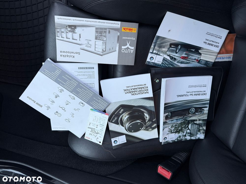 BMW Seria 5 525d xDrive - 37