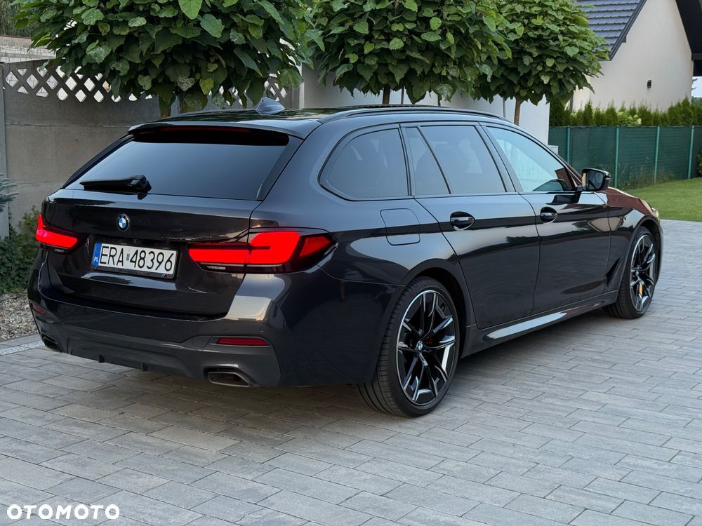 BMW Seria 5 530d Touring M Sport Edition - 2