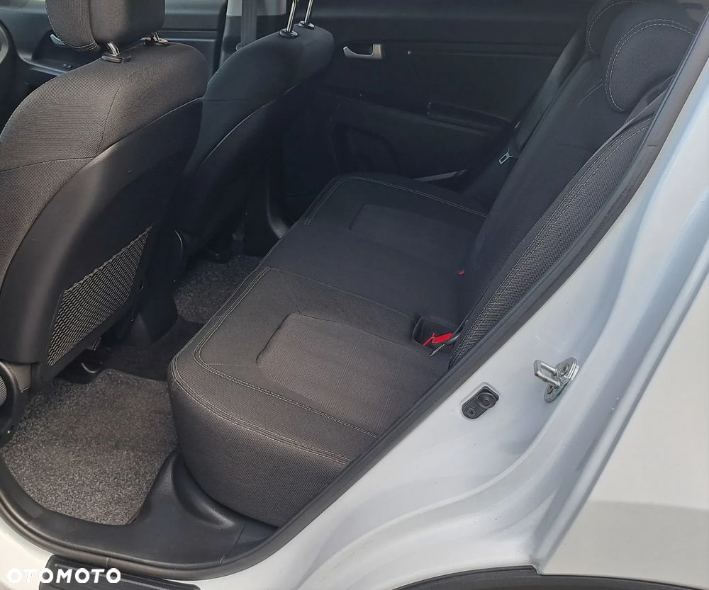 Kia Sportage 1.6 GDI S 2WD - 20