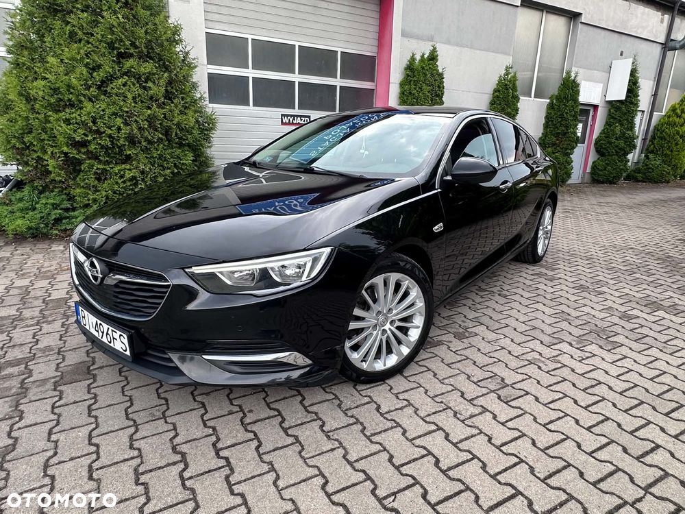 Opel Insignia - 1