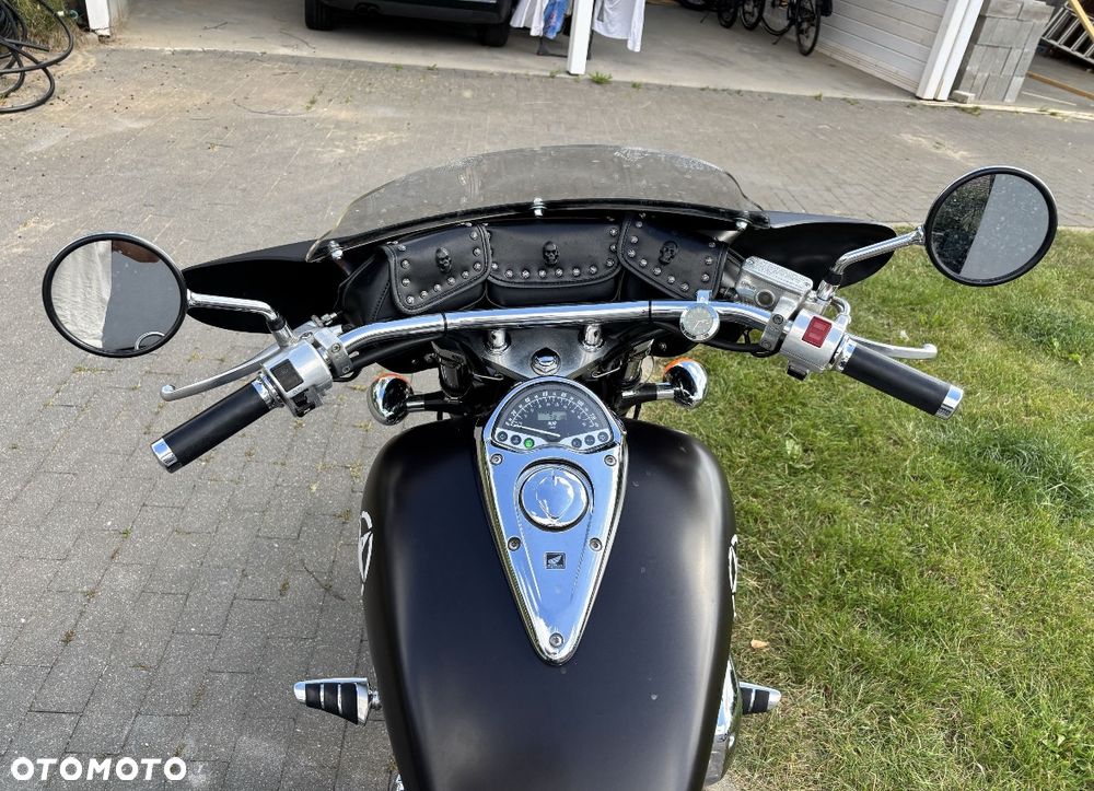 Honda VTX - 7