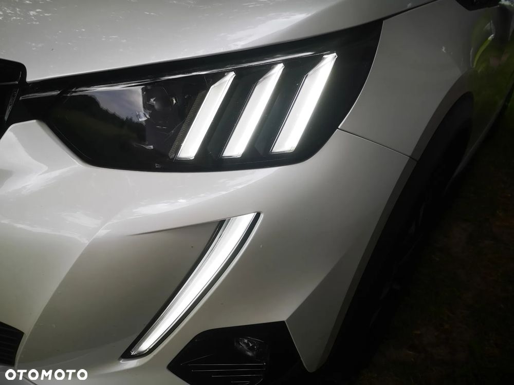 Peugeot 2008 1.2 PureTech GT Line S&S - 7
