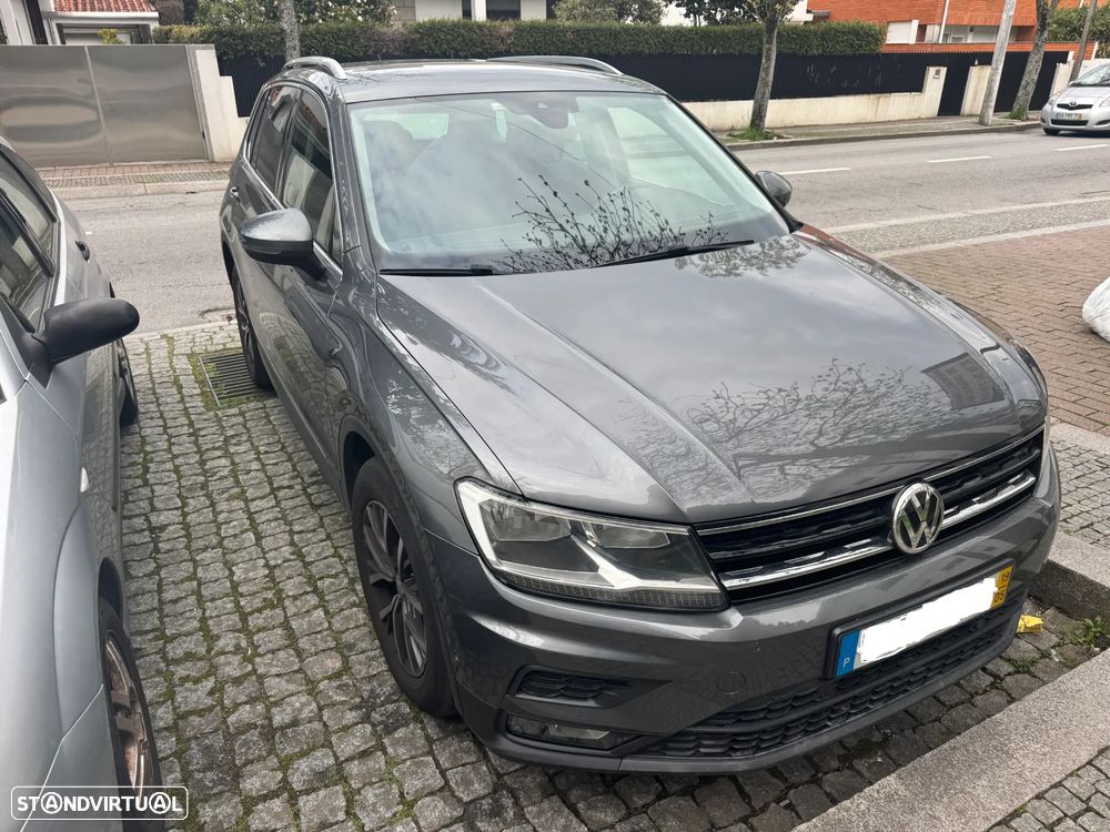 VW Tiguan 1.6 TDI Confortline - 9