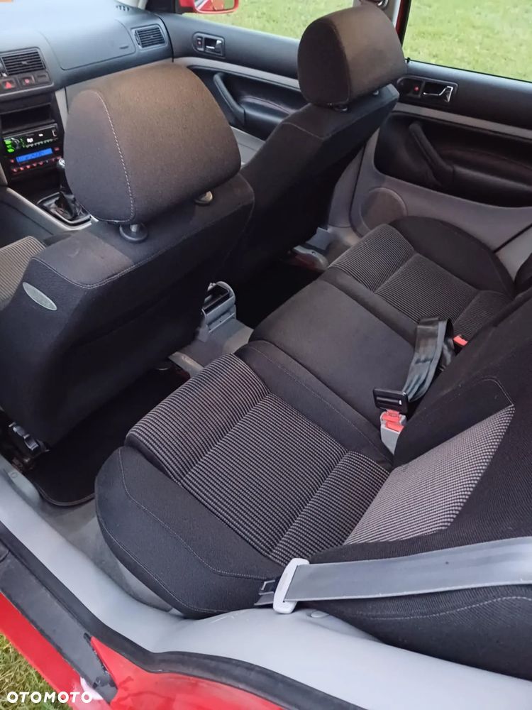 Volkswagen Golf IV 1.4 16V Basis - 8