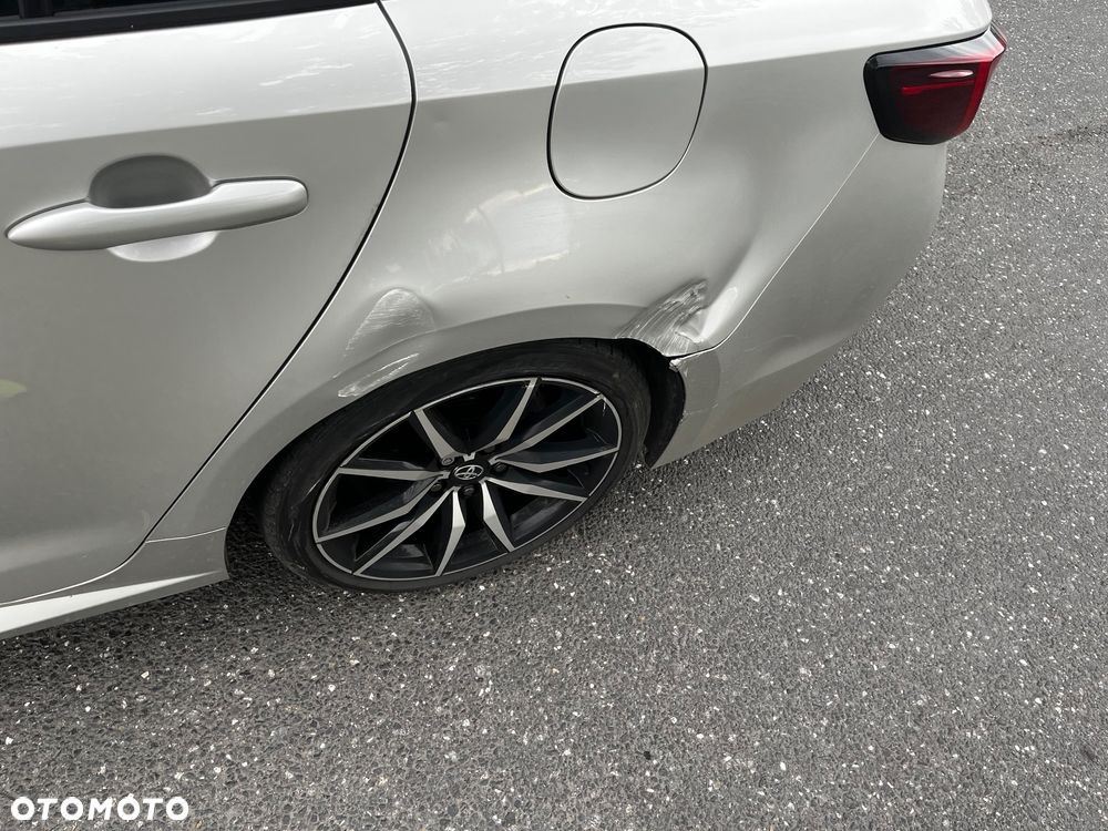 Toyota Corolla 2.0 Hybrid GR Sport Dynamic - 19
