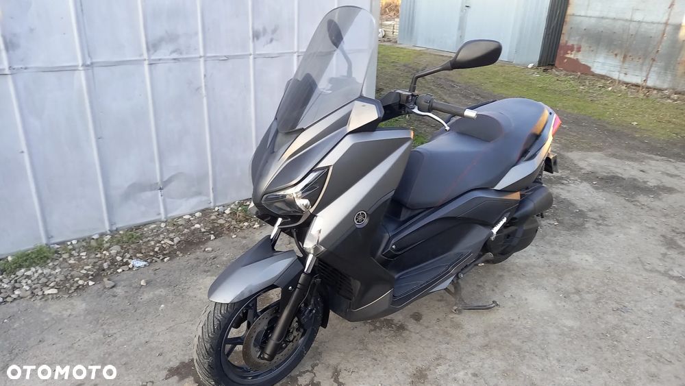 Yamaha X-max - 7