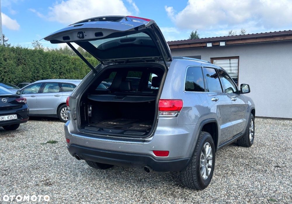 Jeep Grand Cherokee - 4