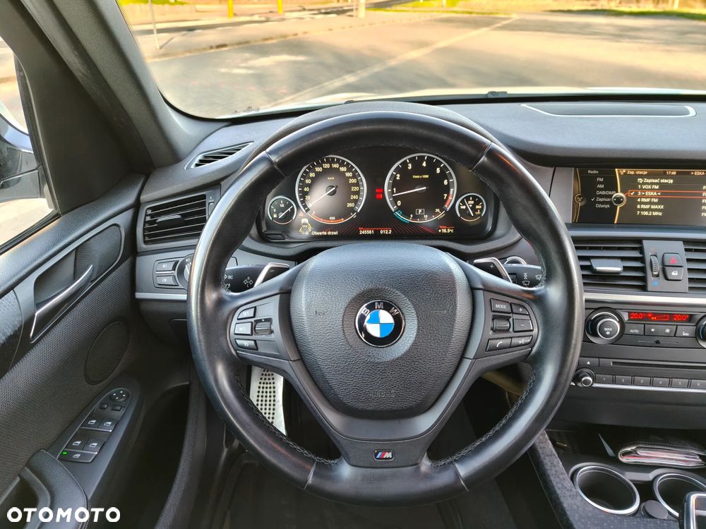 BMW X3 xDrive35i - 12