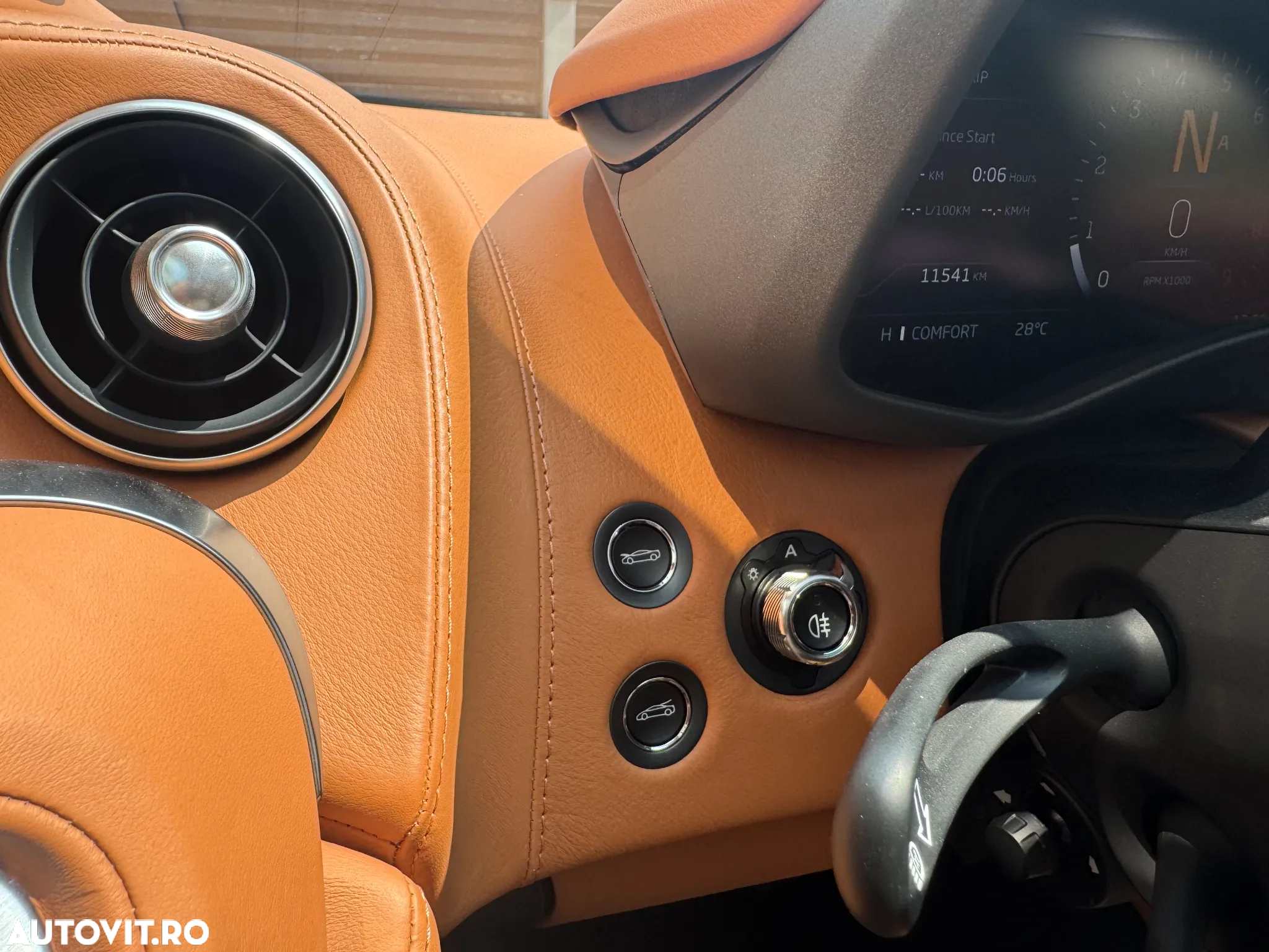 McLaren GT Standard - 15
