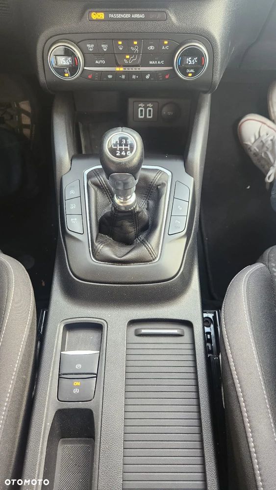 Ford Focus - 18
