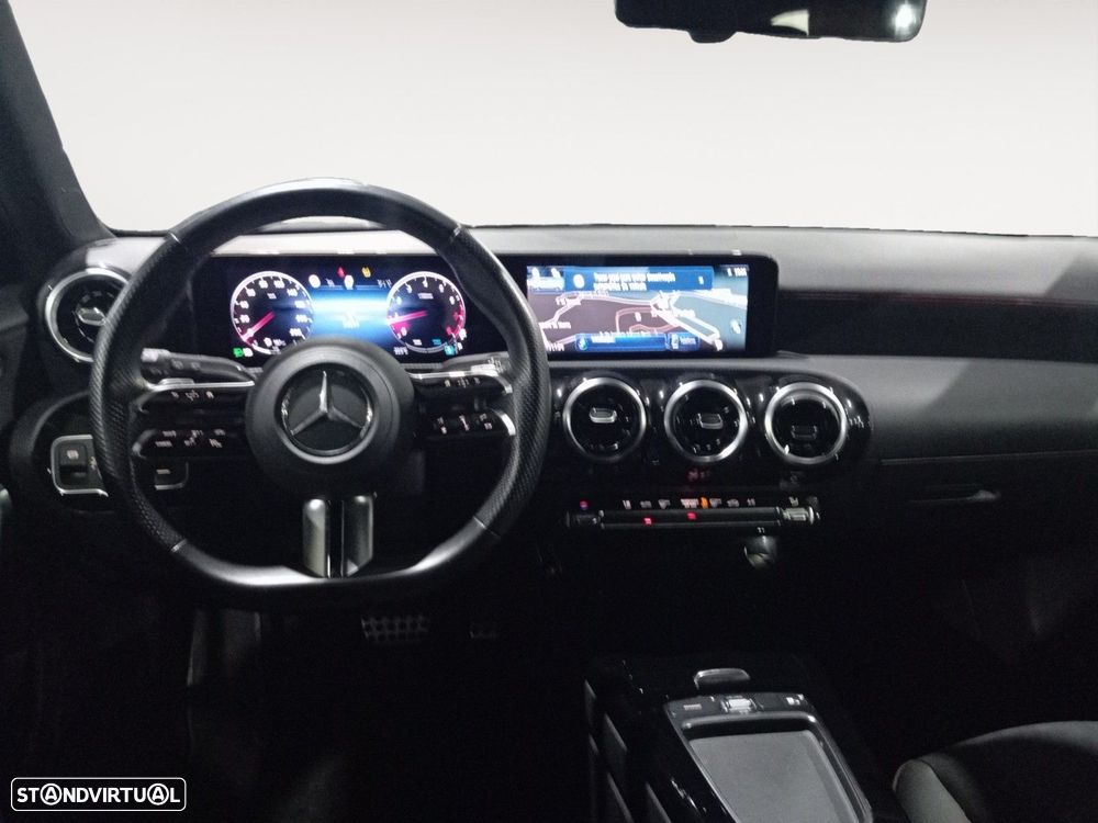 Mercedes-Benz A 200 - 12