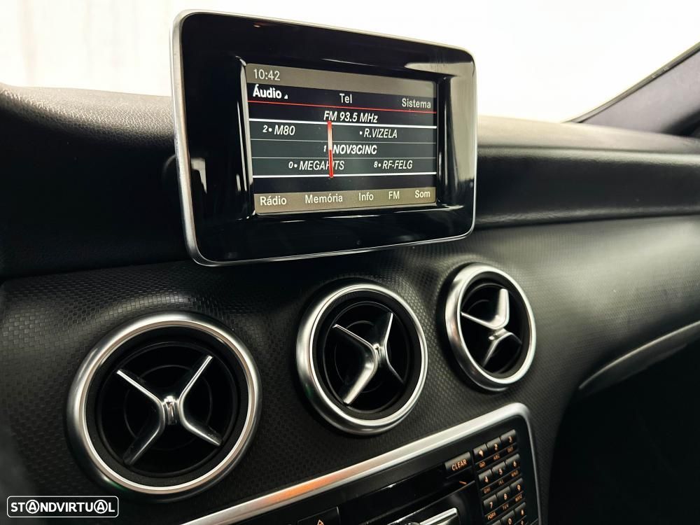 Mercedes-Benz A 180 d Urban - 42