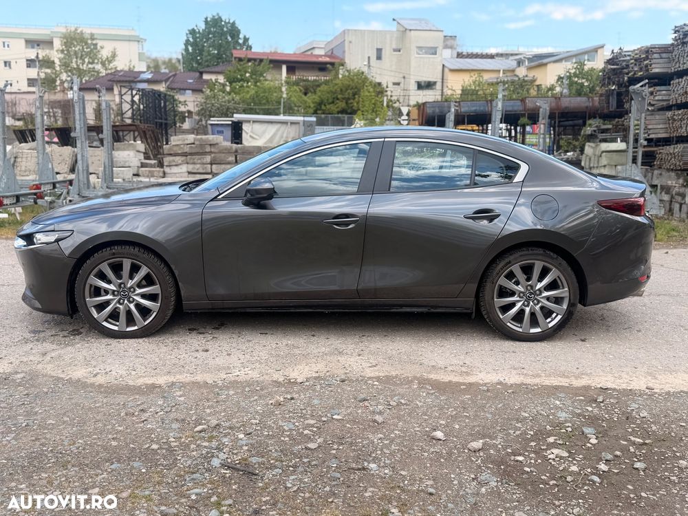 Mazda 3 e-Skyactiv G150 AT MHEV Exclusive-Line - 4