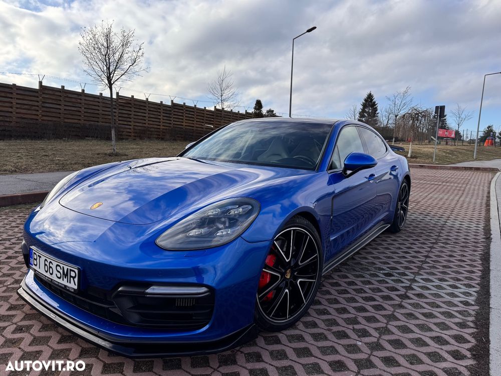 Porsche Panamera - 3