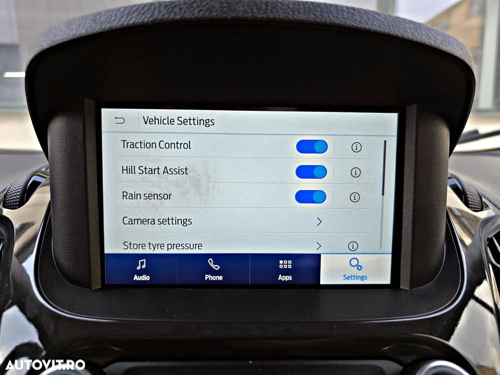 Ford Tourneo Courier 1.5 TDCi S&S Titanium - 28