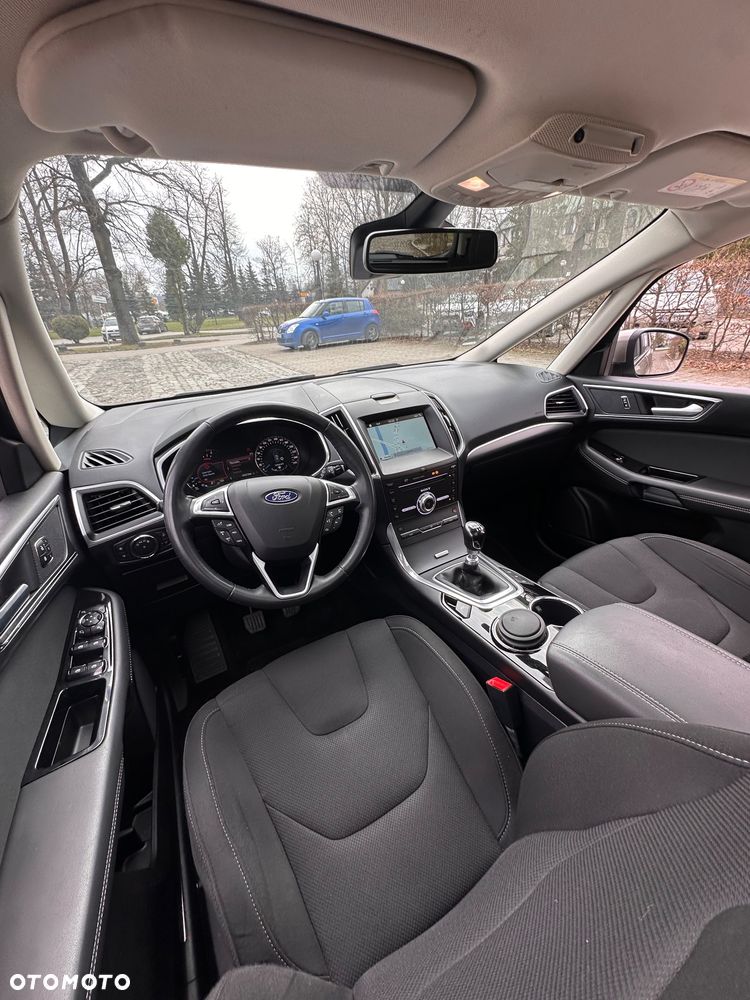 Ford S-Max 2.0 TDCi Titanium - 23