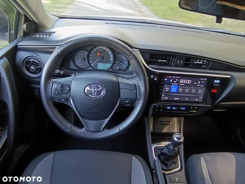 Toyota Auris 1.33 VVT-i Comfort - 6