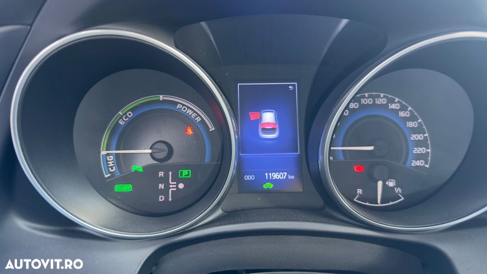 Toyota Auris - 14