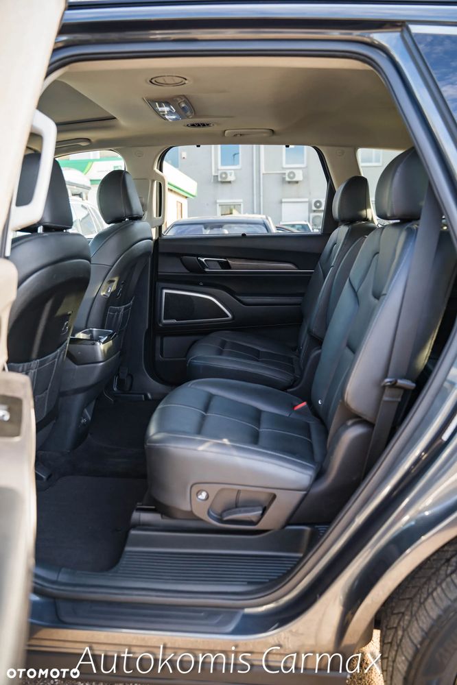 Kia Sorento - 17