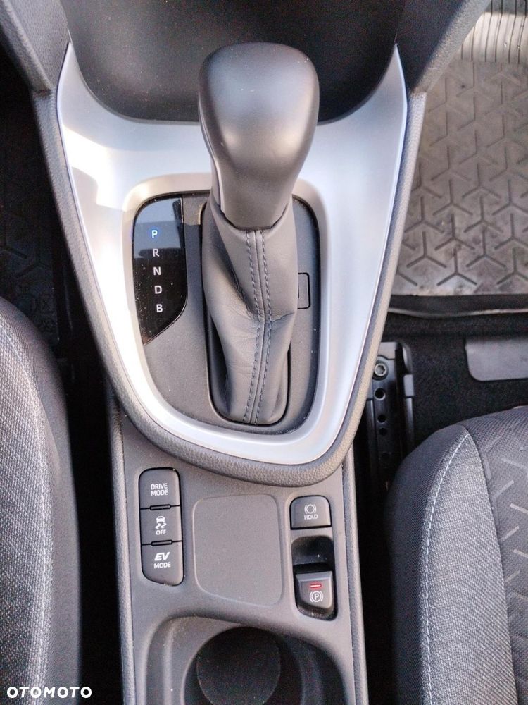 Toyota Yaris Cross Hybrid 1.5 Comfort - 20