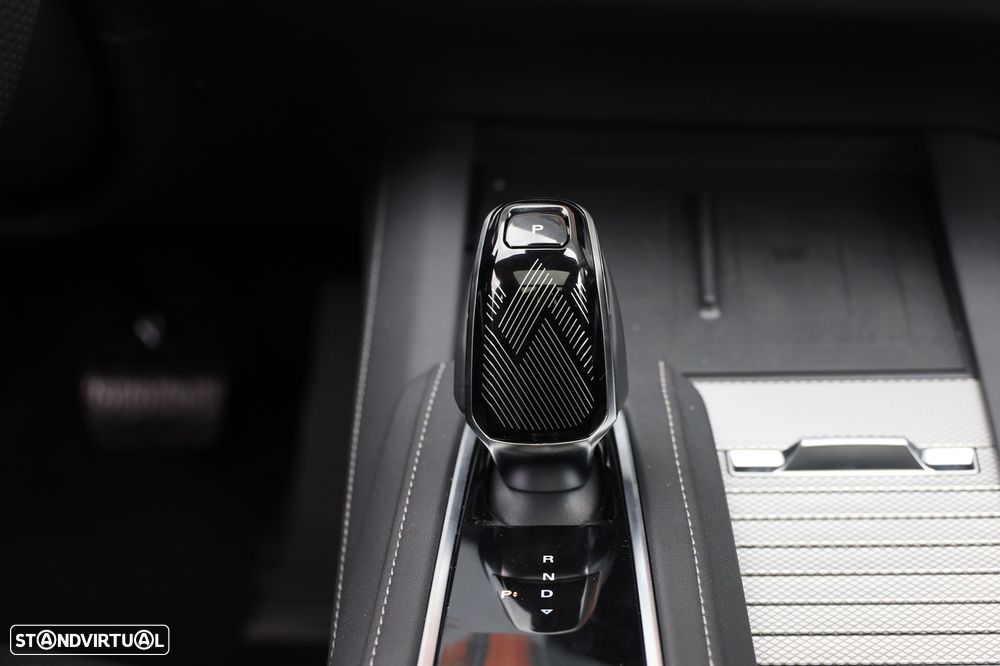 MG MGS9 1.5 L Luxury - 24