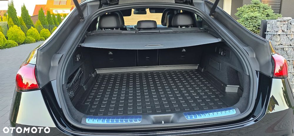 Mercedes-Benz GLC - 19