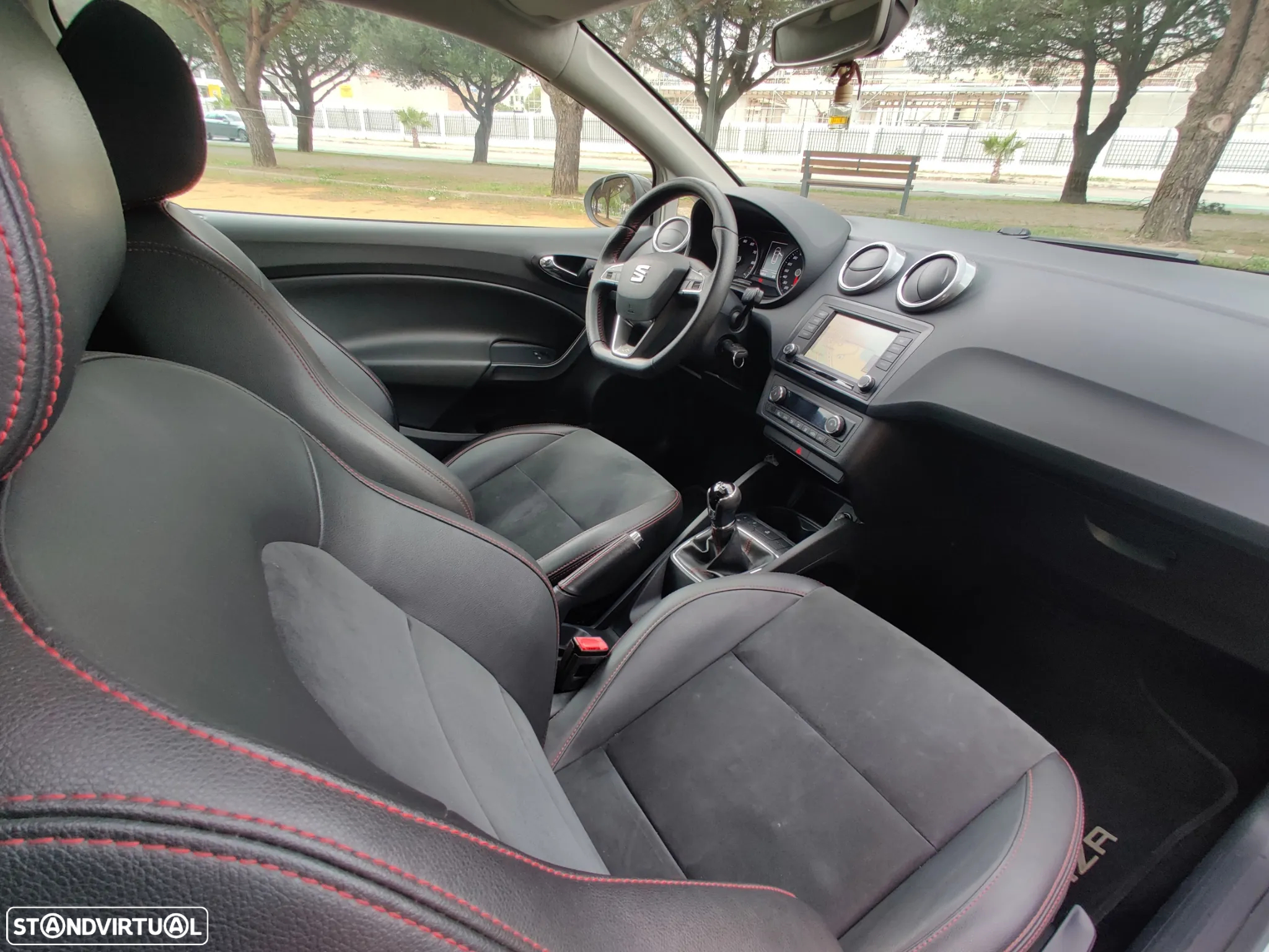 SEAT Ibiza SC 1.0 EcoTSI FR - 24